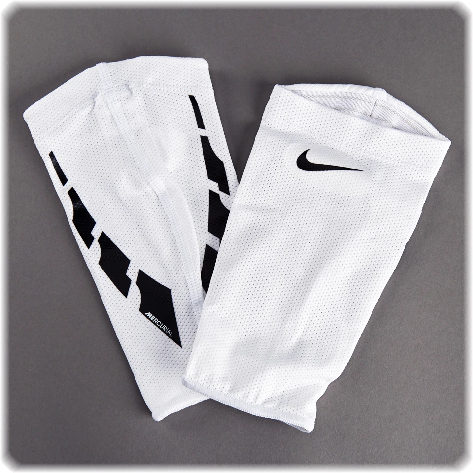 Футбольні щитки унісекс Nike Guard Lock Elite Sleeve (SE0173-103) — фото 1