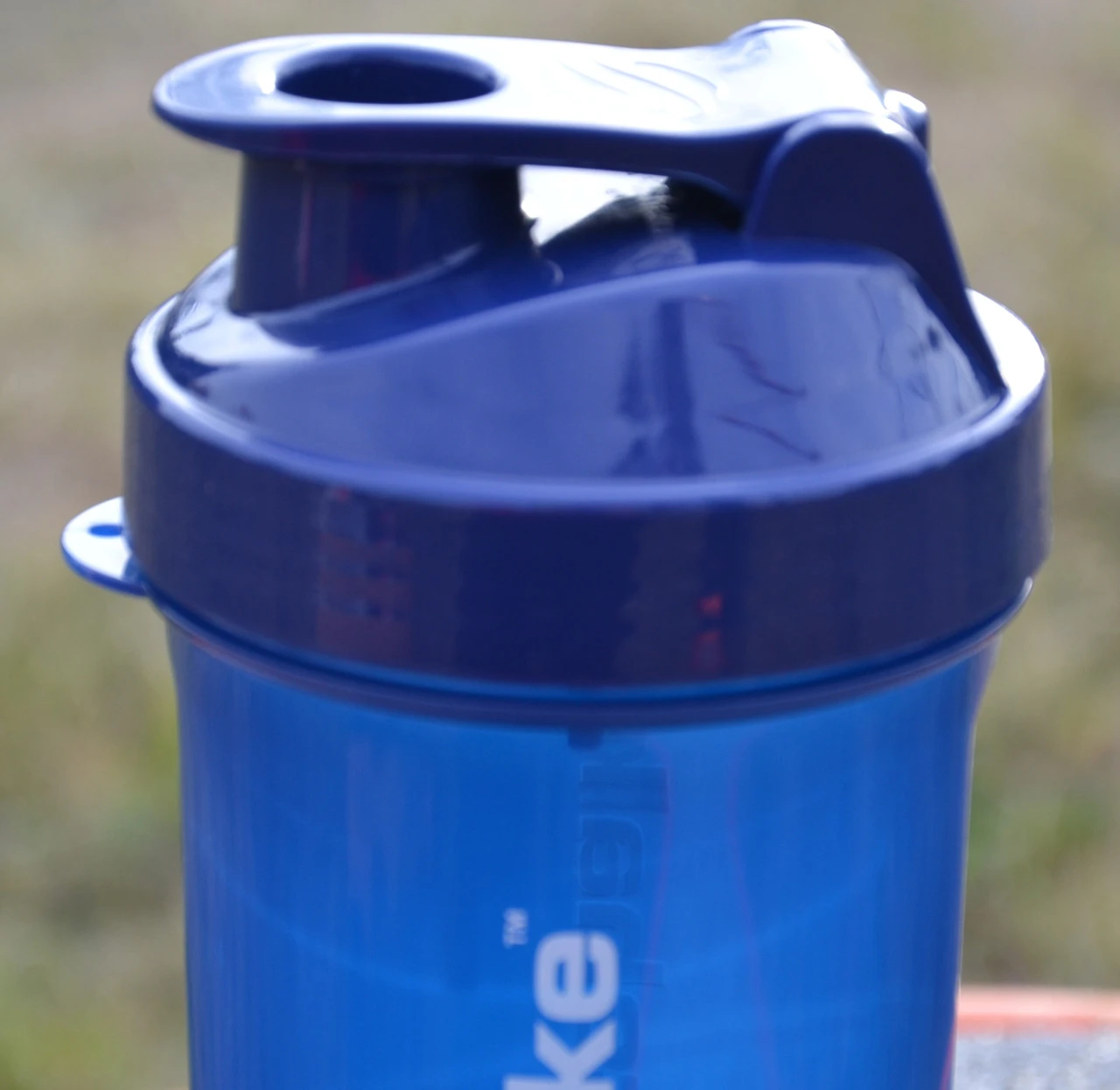 Шейкер спортивний Smartshake Lite 1000ml Glossy-Navy Blue — фото 3
