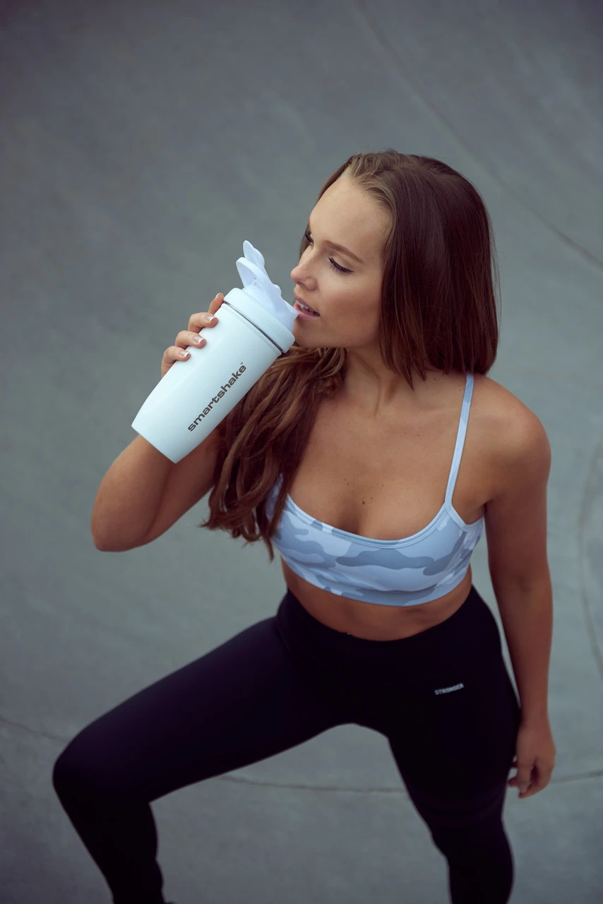 Шейкер спортивний SmartShake металевий Reforce Stainless Steel 30oz/900ml White — фото 3