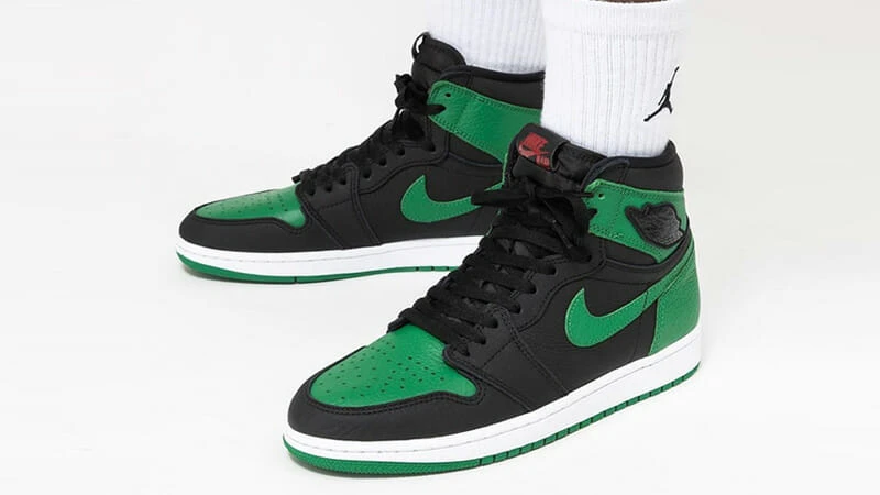 Кросівки Jordan 1 retro high — фото 3
