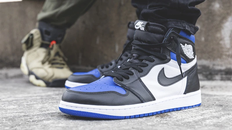 Кросівки Jordan 1 retro high og royal blue — фото 4