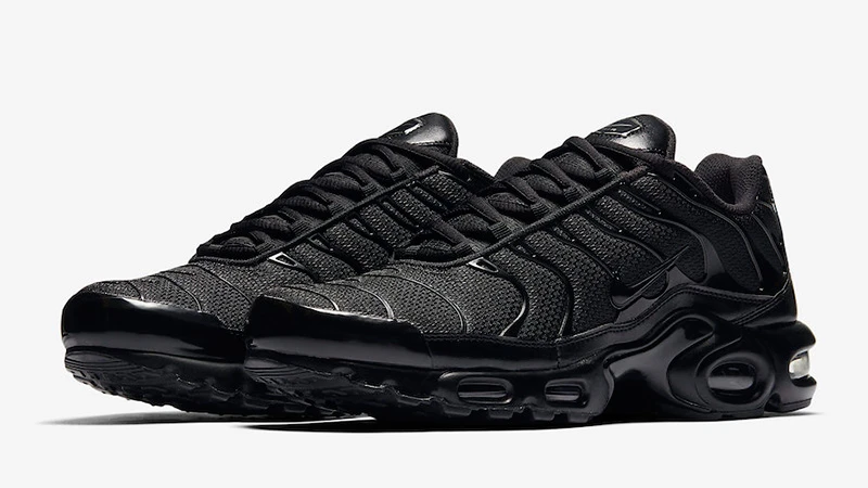 Кросівки чоловічі Nike Air Max Plus Triple (604133-050) — фото 4
