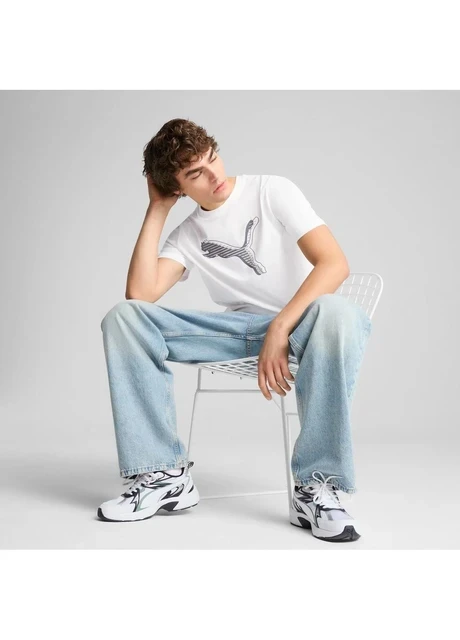 Футболка чоловіча Puma Graphics Logo White (688891-02) — фото 5