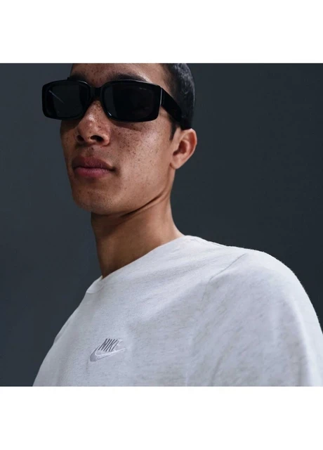 Футболка чоловіча Nike Sportswear Club T-Shirt (AR4997-051) — фото 4