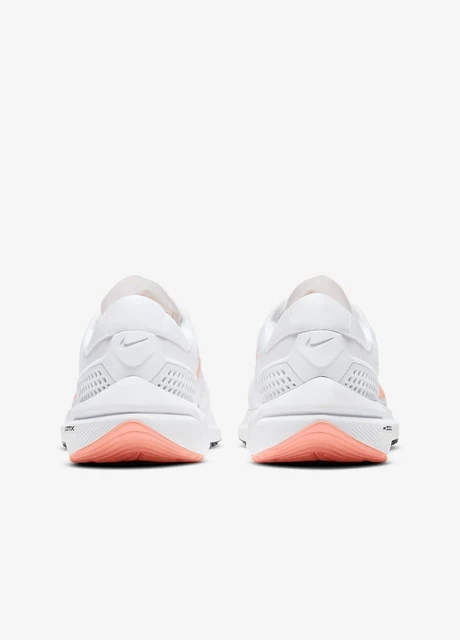 Кросівки для бігу унісекс Nike Air Zoom Vomero 15 (CU1856-001) — фото 5