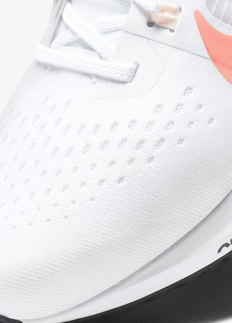 Кросівки для бігу унісекс Nike Air Zoom Vomero 15 (CU1856-001) — фото 8