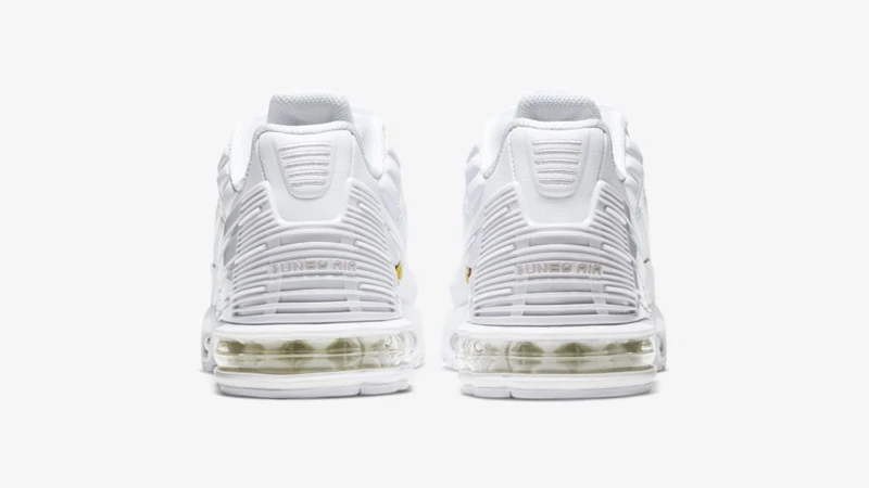 Кросівки унісекс Nike Air Max Plus 3 (CW1417-100) — фото 5
