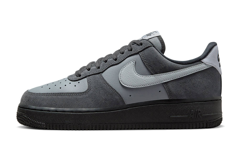Кросівки чоловічі Nike Air Force 1 07 Low (CW7584-001) — фото 1