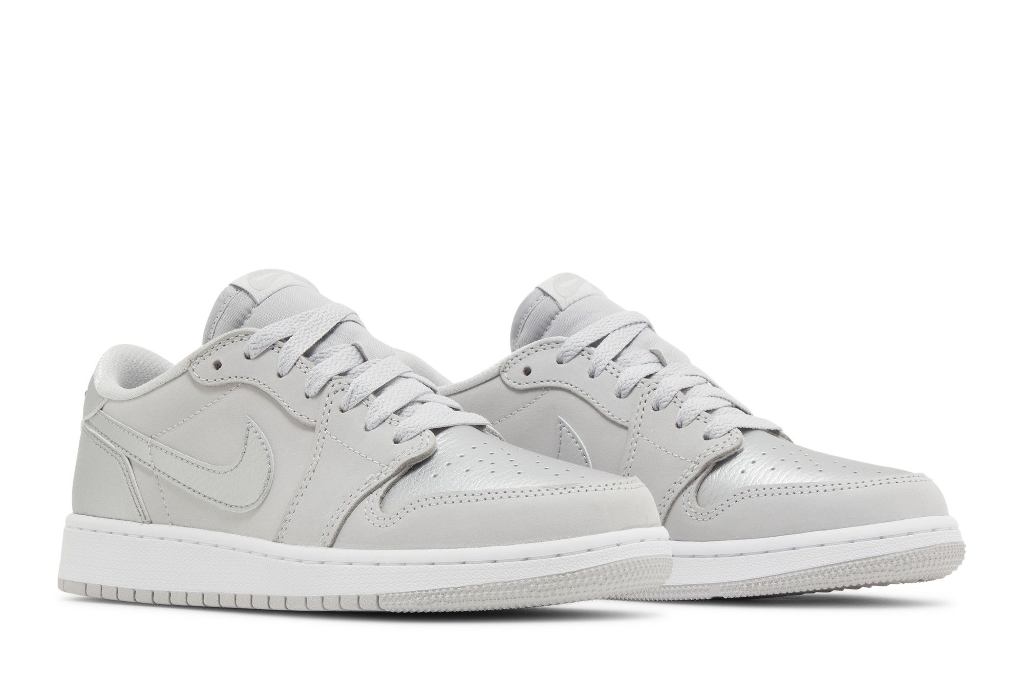 Кросівки жіночі Nike Air Jordan 1 Retro Low Og (Gs) (CZ0858-002) — фото 9