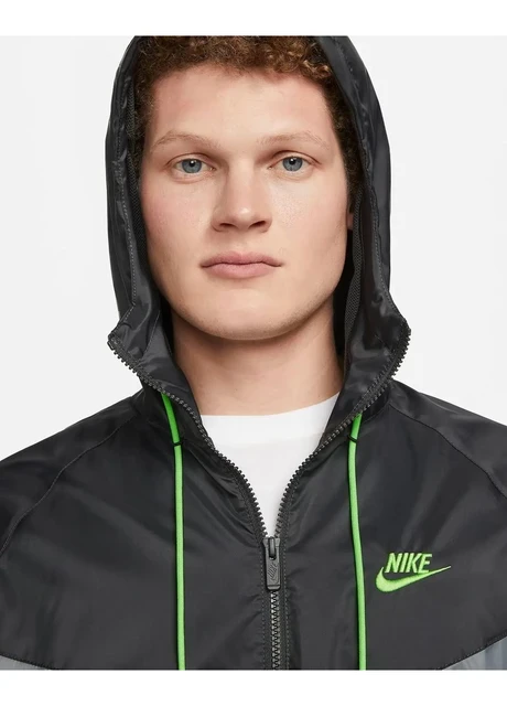 Вітровка чоловіча Nike Sportswear Windrunner Men's Hooded Jacket (DA0001-065) — фото 4