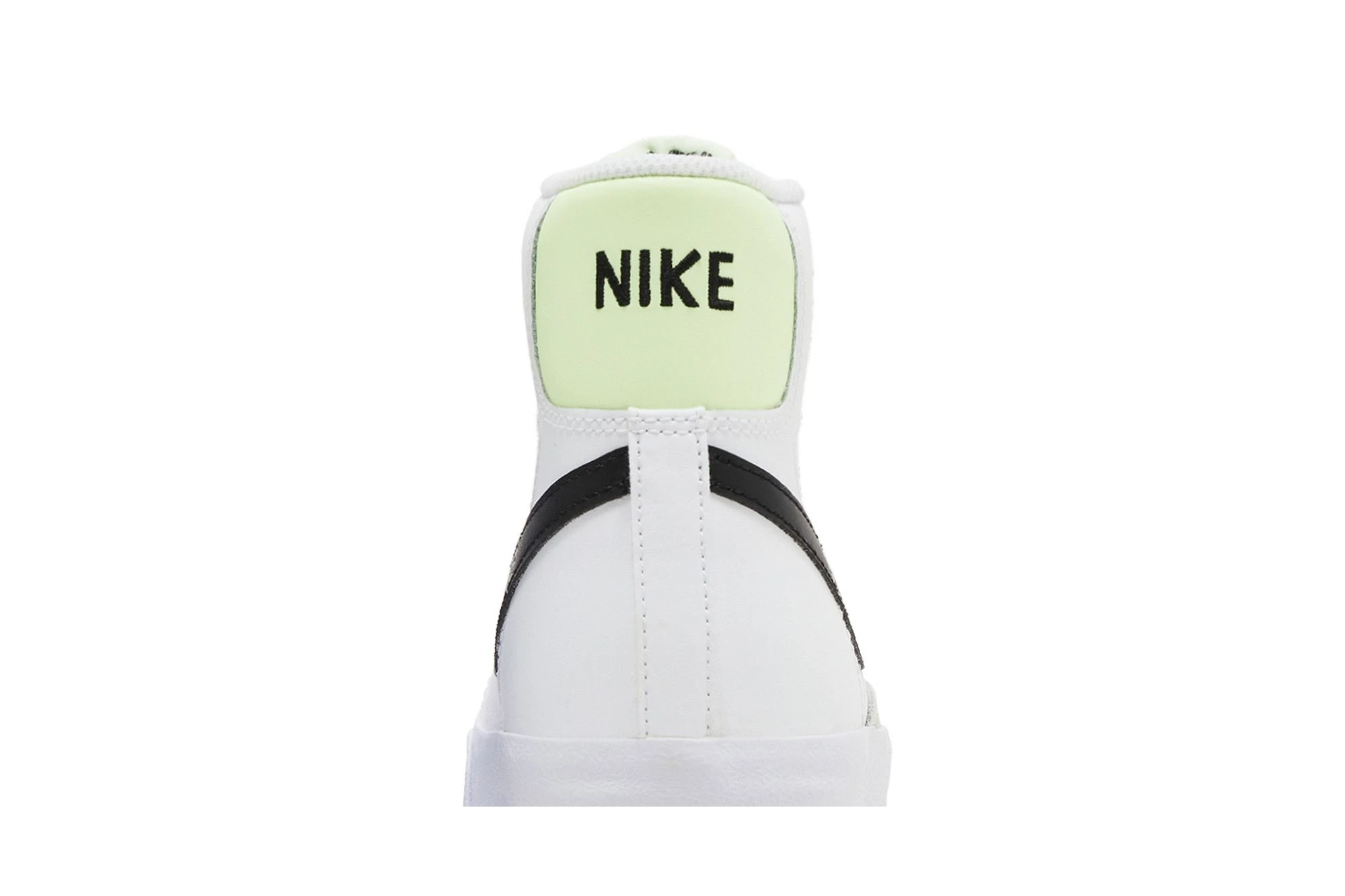 Кросівки дитячі Nike Blazer Mid 77 Grade School Lifestyle Shoes White DA4086-109 38 — фото 8