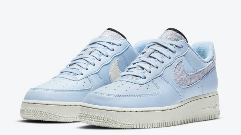 Кросівки жіночі Nike Air Force 1'07 Se (DA6682-100) — фото 3