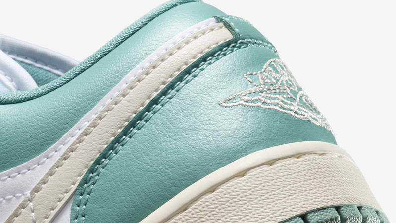 Nike Wmns Air Jordan 1 Low 'Cannon' — фото 6