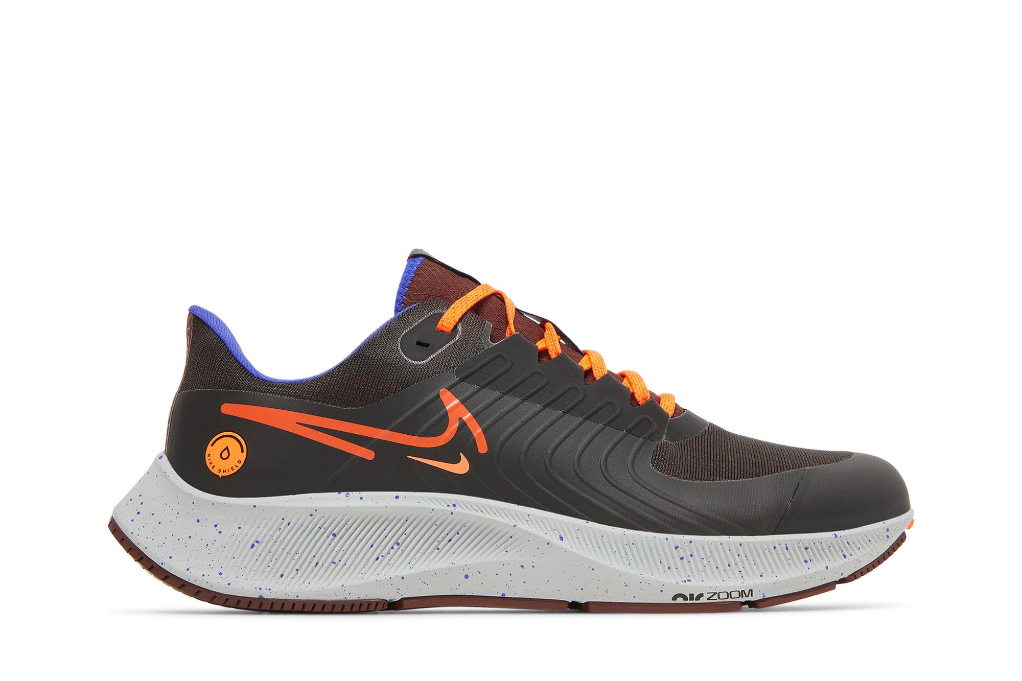 Кросівки для бігу чоловічі Nike Air Zoom Pegasus 38 Shield (DC4073-003) — фото 1