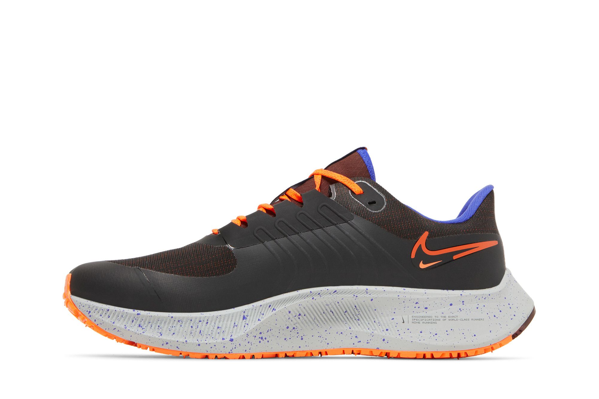 Кросівки для бігу чоловічі Nike Air Zoom Pegasus 38 Shield (DC4073-003) — фото 4