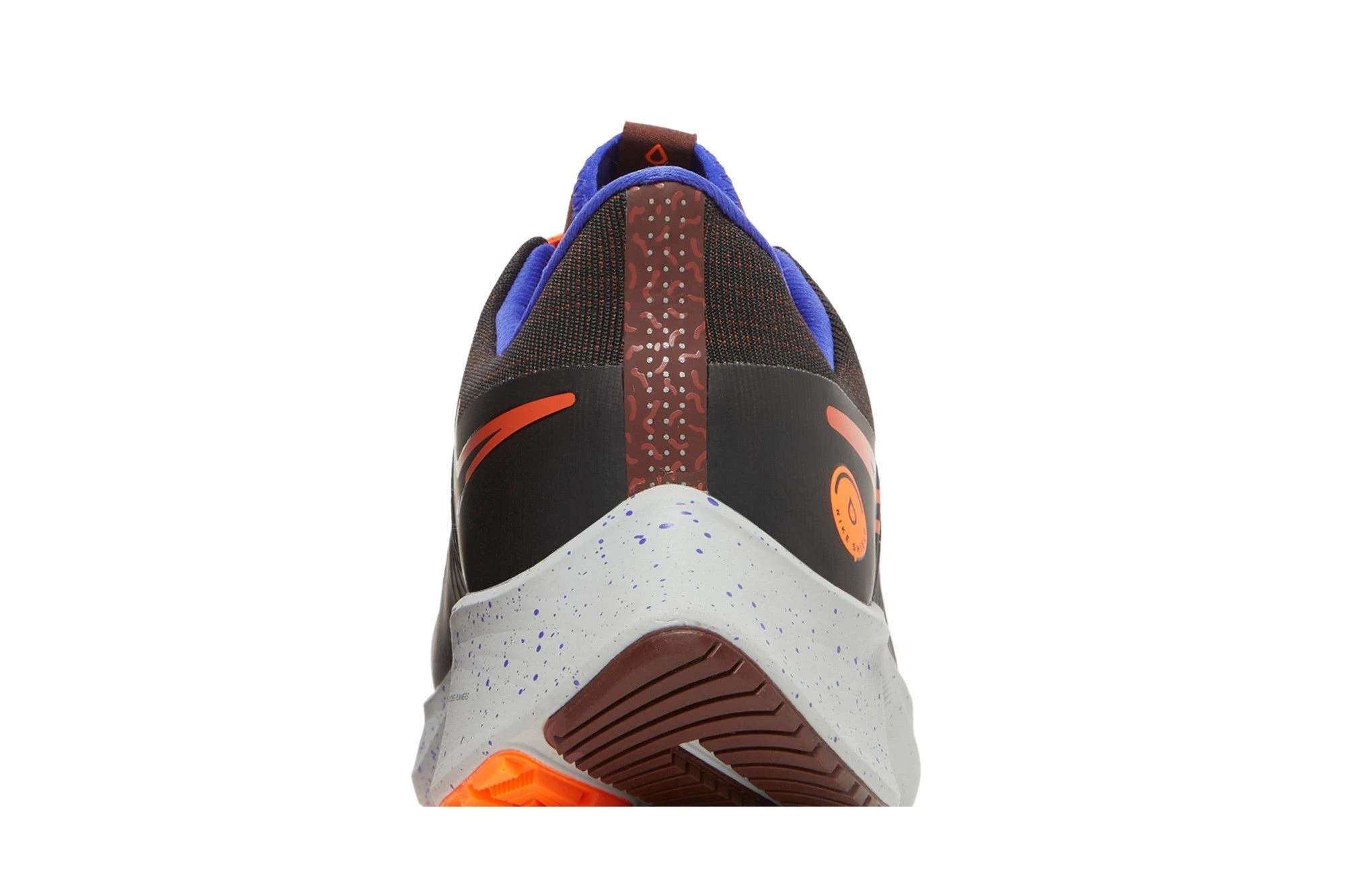 Кросівки для бігу чоловічі Nike Air Zoom Pegasus 38 Shield (DC4073-003) — фото 8