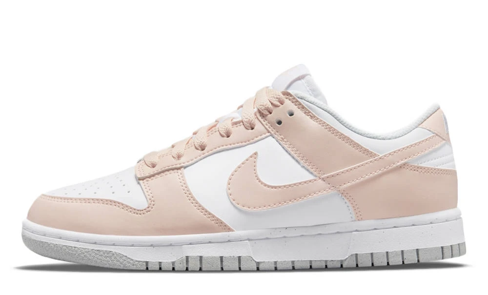 Кросівки жіночі Nike W Dunk Low Next Nature (DD1873-100) — фото 1