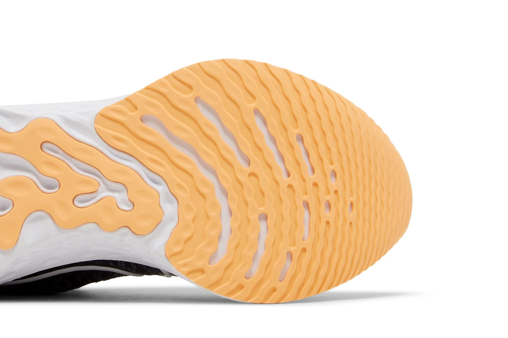 Кросівки для бігу жіночі Nike React Infinity Run Fk 3 (DD3024-502) — фото 6