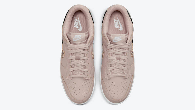 Кросівки жіночі Nike Dunk Low Se (DD7099-200) — фото 4