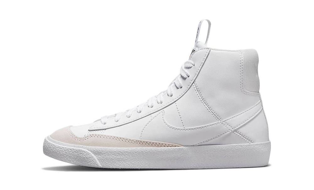 Кеди жіночі Nike Blazer Mid 77 Se D (Gs) (DH8640-102) — фото 1