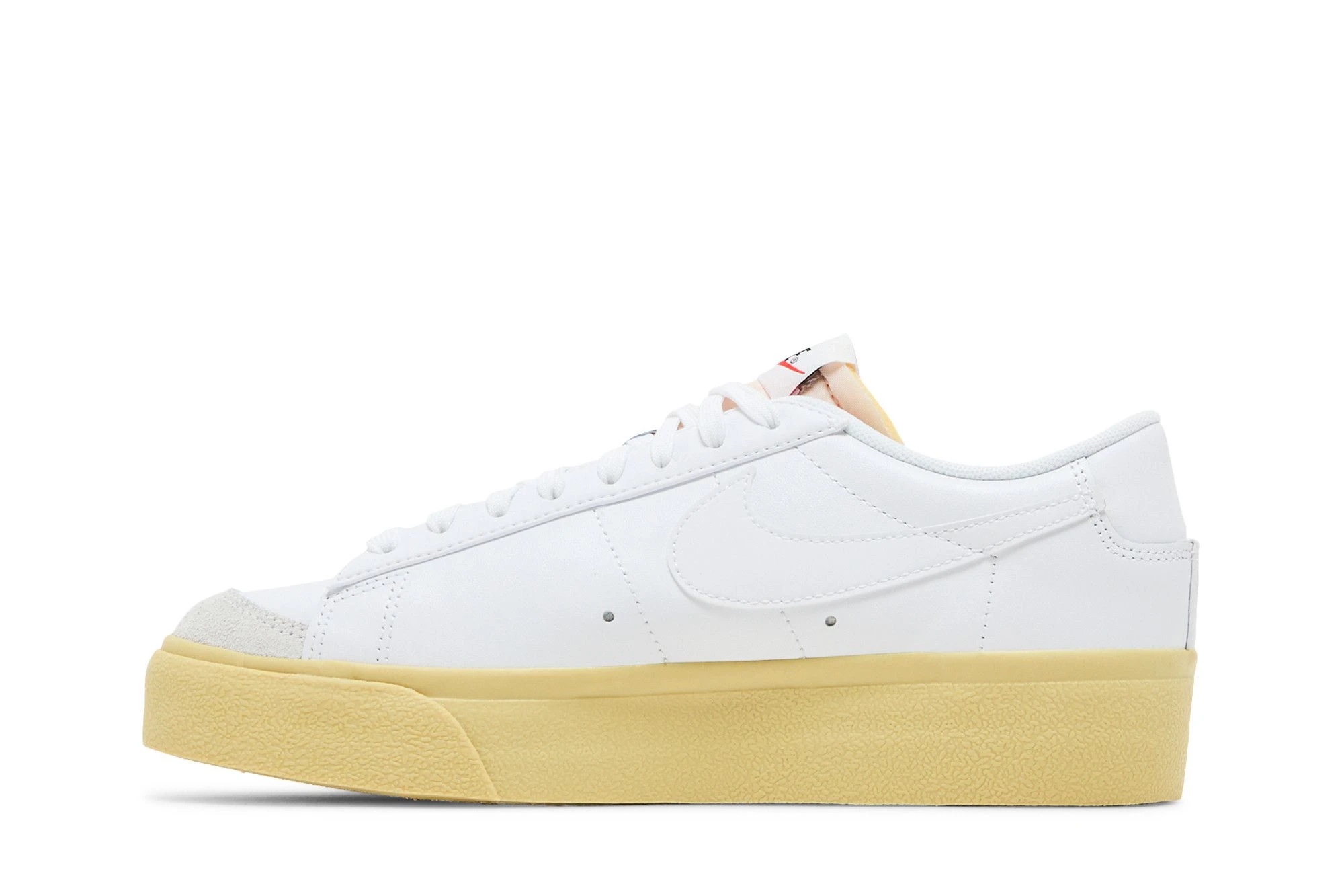 Кросівки жіночі Nike Blazer Low Platform (DJ0292-109) — фото 4