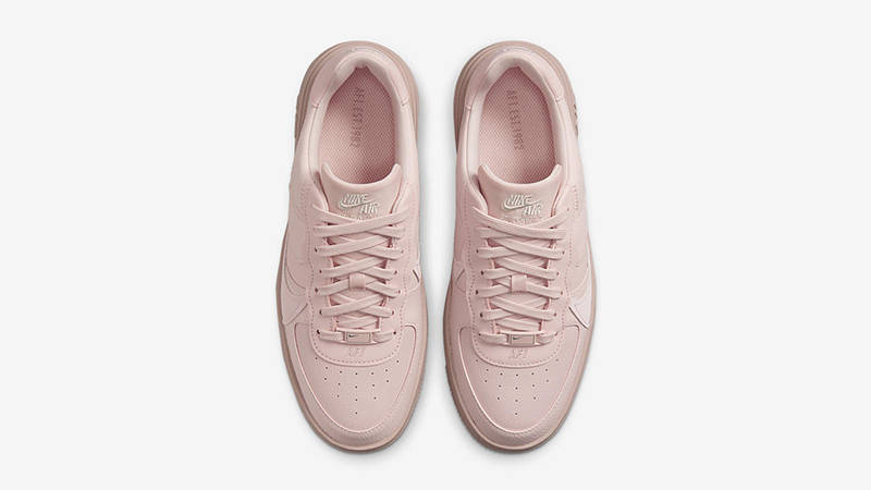 Кросівки жіночі Nike Force 1 Plt (DJ9946-600) — фото 4