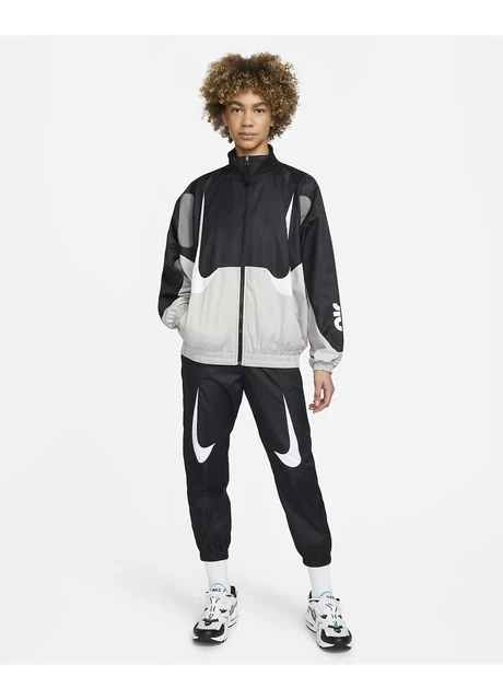 Вітровка жіноча Nike Wmns Air Max Day Woven Jacket (DM6084-010) — фото 3