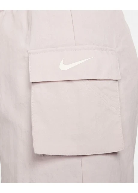 Шорти жіночі Nike Sportswear Essential (DM6247-010) — фото 7