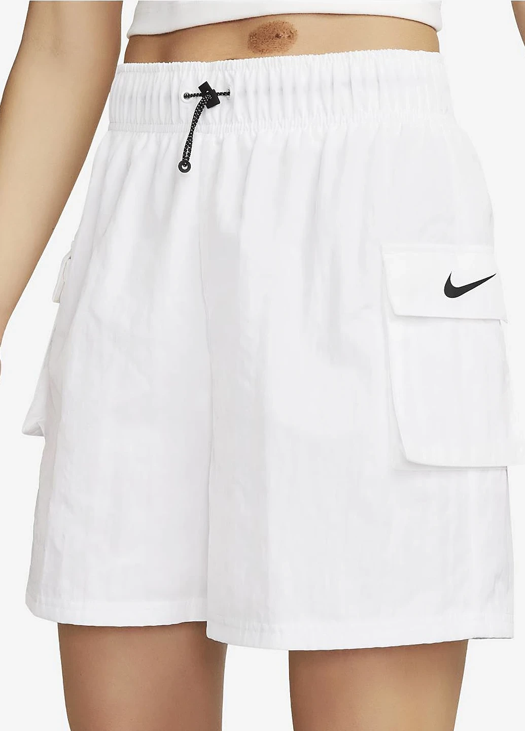 Шорти жіночі Nike Sportswear Essential (DM6247-010) — фото 1