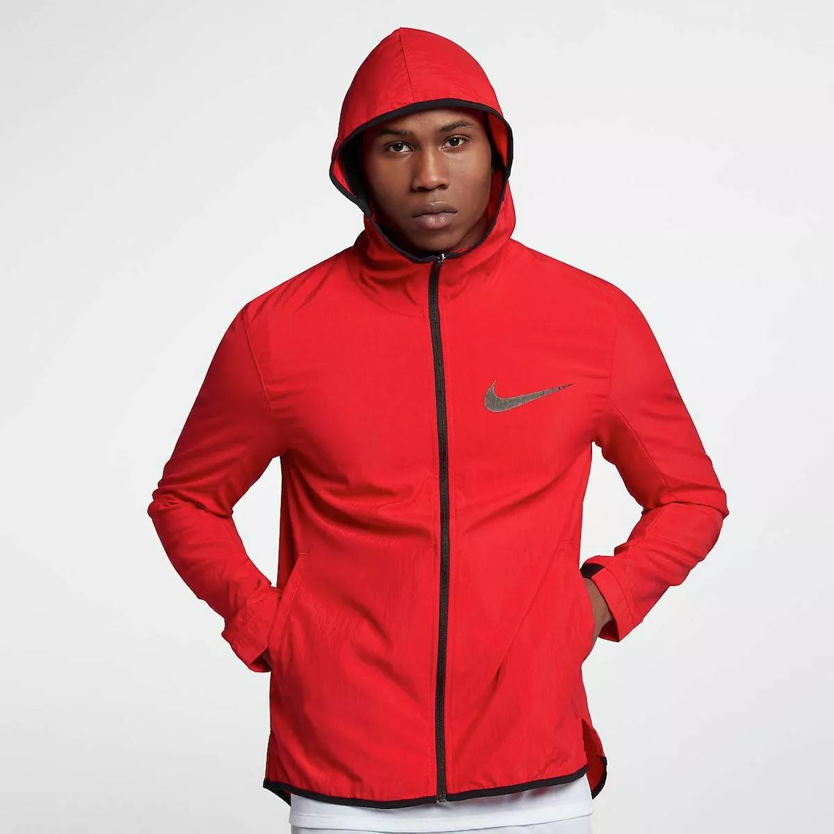 Куртка чоловіча Nike Shield Showtime Basketball Woven Hoodie Jacket (890666-657) — фото 1