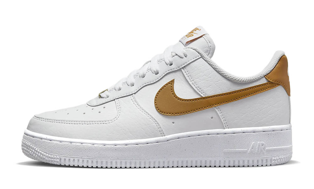 Кросівки жіночі Nike Air Force 1 '07 Next Nature (DN1430-104) — фото 1