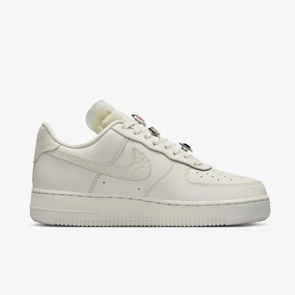 Кросівки жіночі Nike Air Force 1 Lo Prm (DN5463-100) — фото 4