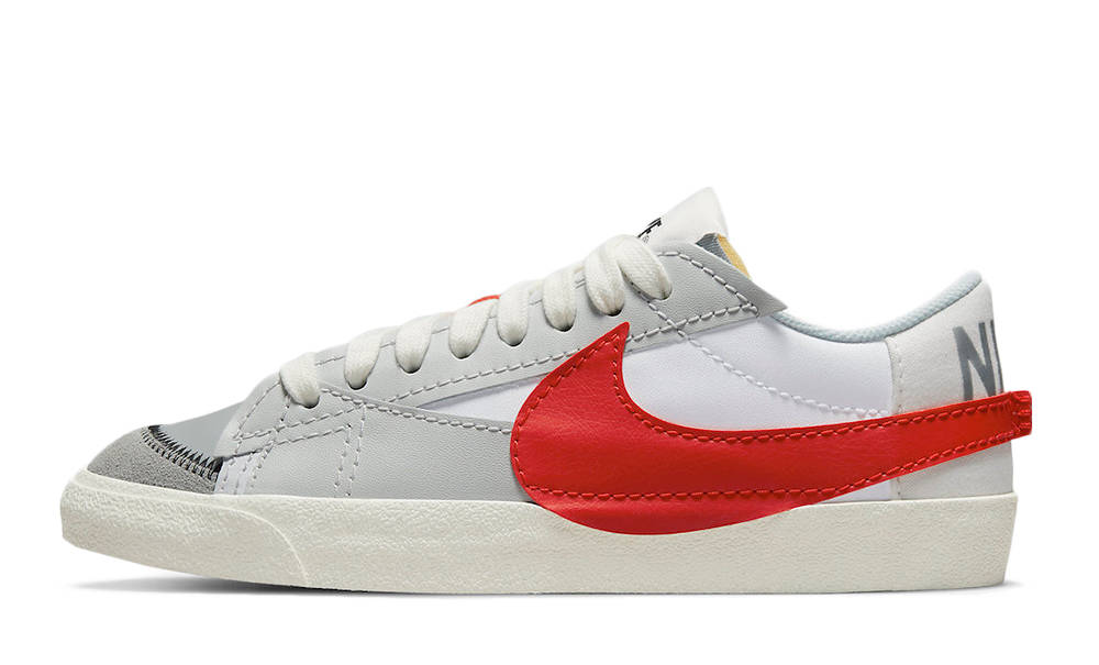 Кросівки чоловічі Nike Blazer Low '77 Jumbo (DQ8769-100) — фото 1