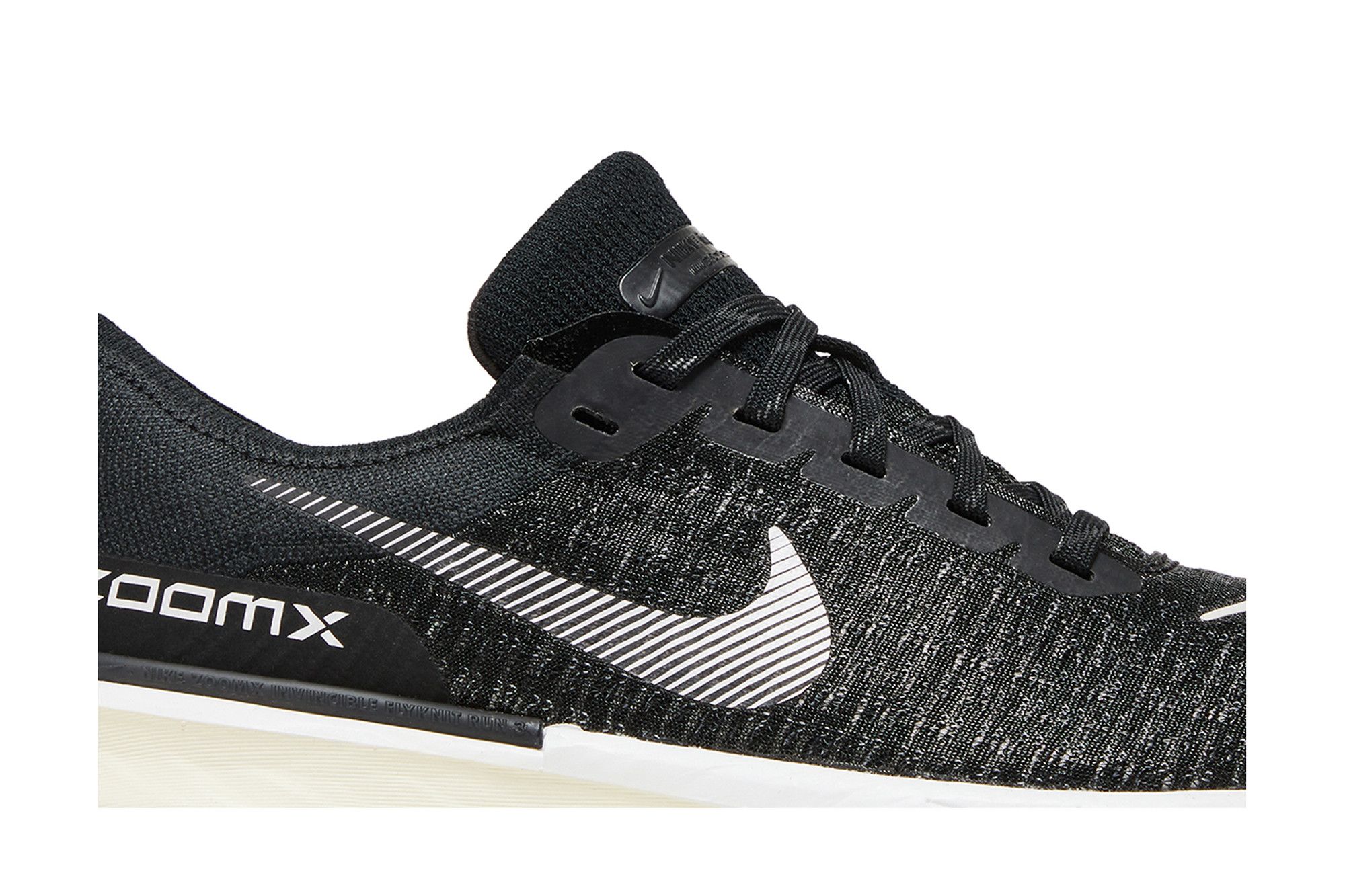 Кросівки жіночі Nike W Zoomx Invincible Run Fk3 (DR2660-001) — фото 3