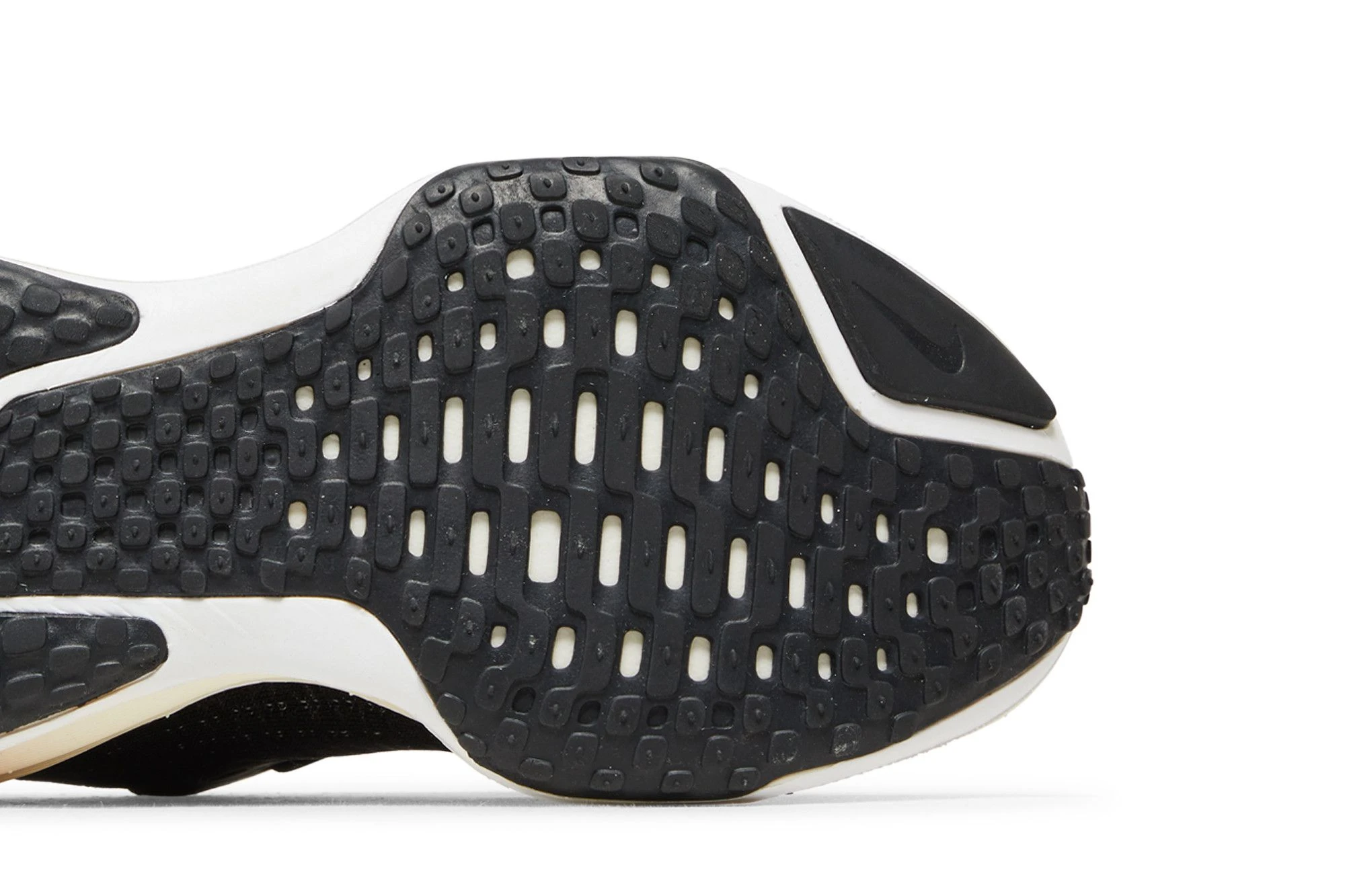 Кросівки жіночі Nike W Zoomx Invincible Run Fk3 (DR2660-001) — фото 6