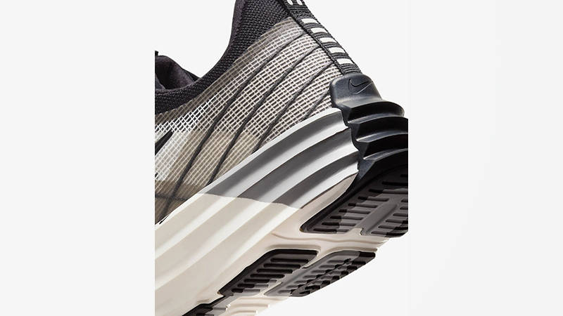 Кросівки чоловічі Nike Lunar Roam (DV2440-102) — фото 6