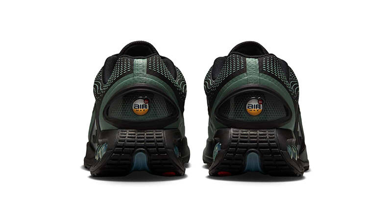 Кросівки чоловічі Nike Air Max DN Black Clay Green — фото 5