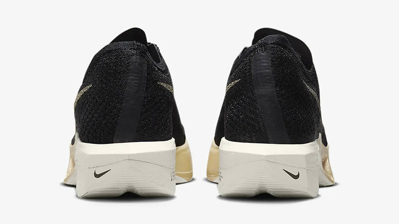 Кросівки для бігу чоловічі Nike Zoomx Vaporfly (DV4129-001) — фото 5