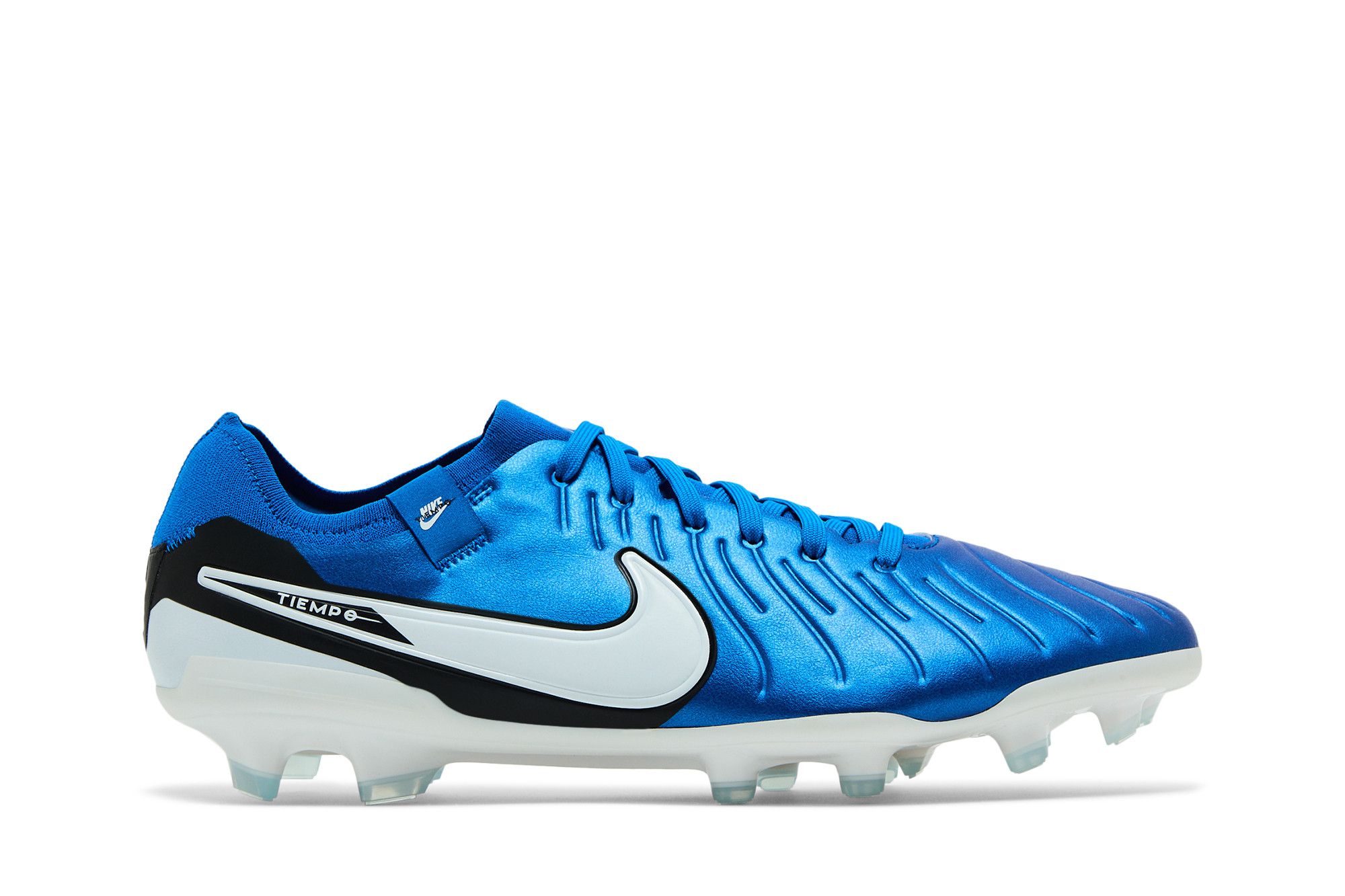 Кросівки для бігу чоловічі Nike Legend 10 Pro Fg (DV4333-400) — фото 1