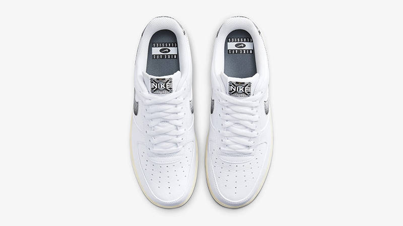 Кросівки чоловічі Nike Air Force 1 07 Lx (DV7183-100) — фото 4