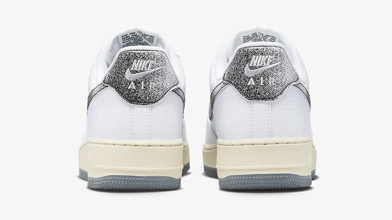 Кросівки чоловічі Nike Air Force 1 07 Lx (DV7183-100) — фото 5