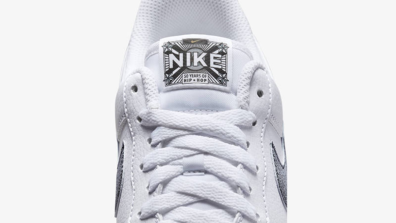 Кросівки чоловічі Nike Air Force 1 07 Lx (DV7183-100) — фото 7