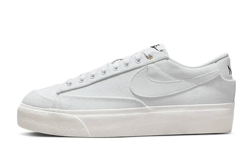 Кросівки жіночі Nike Blazer Low Platform Canvas White (DV7475-100) — фото 1