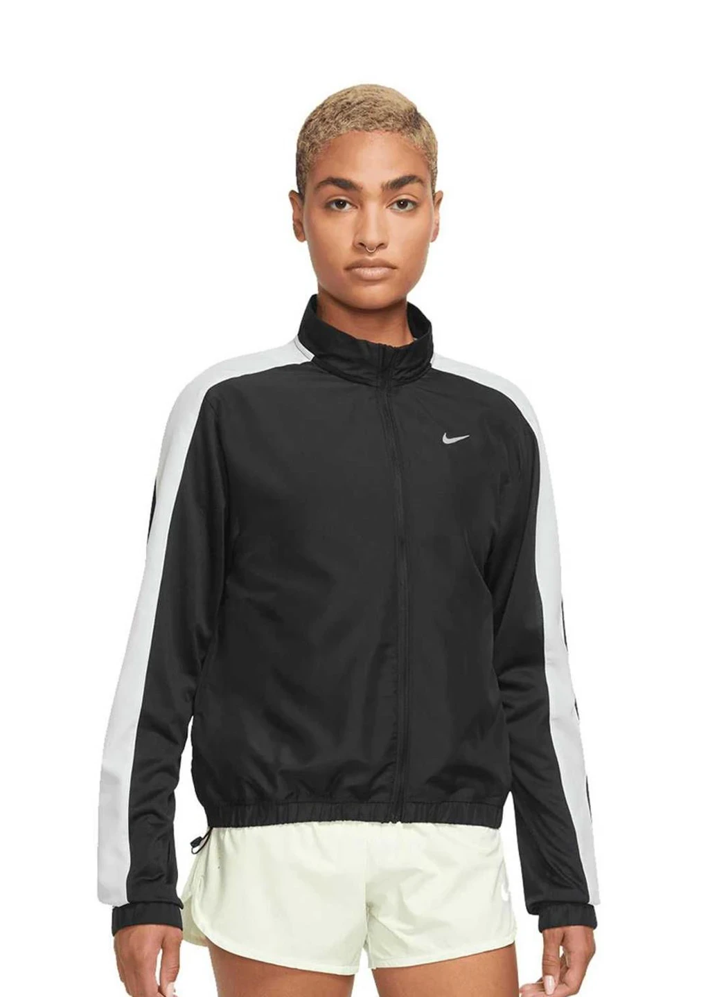 Куртка жіноча Nike Swsh Run Jkt (DX1037-010) — фото 1