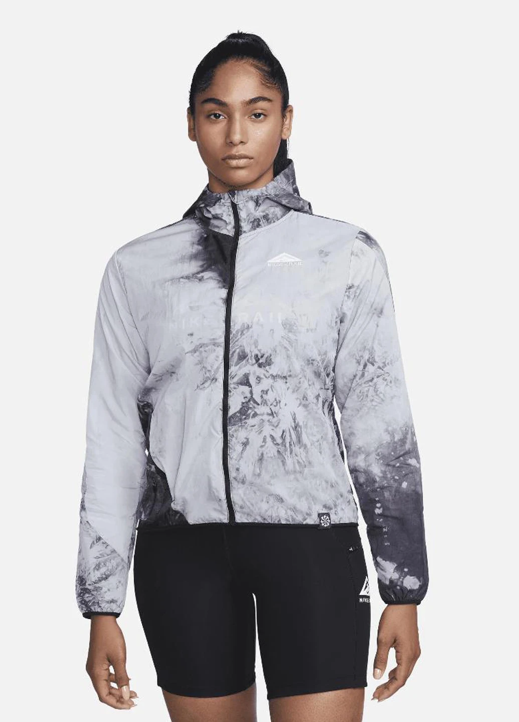 Вітровка жіноча Nike Repel Trail-Running Jacket (DX1041-011) — фото 1