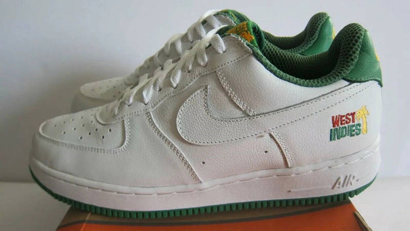 Кросівки чоловічі Nike Air Force 1 Low Retro Qs White (DX1156-100) — фото 9