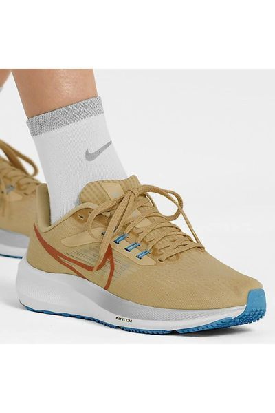 Кросівки для бігу жіночі Nike Air Zoom Pegasus 39 (DX1826-200) — фото 4