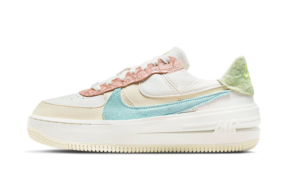 Кросівки жіночі Nike Air Force 1 Plt.Af.Orm (DX2671-100) — фото 1