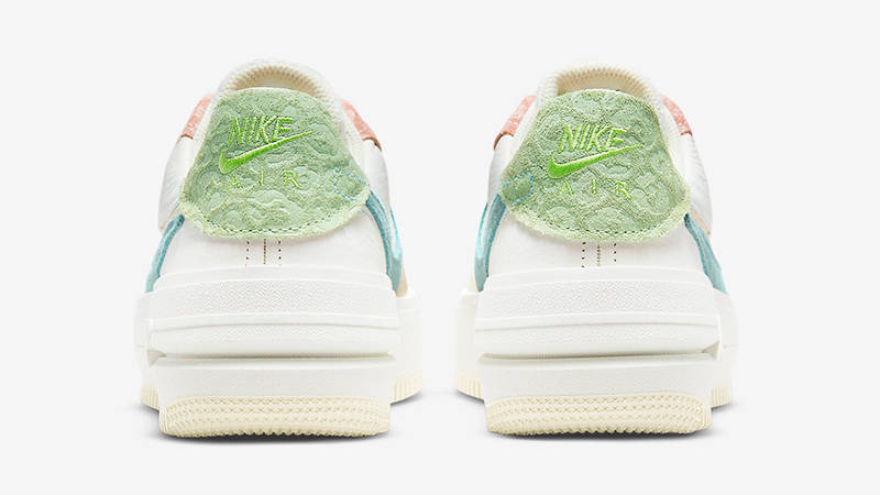 Кросівки жіночі Nike Air Force 1 Plt.Af.Orm (DX2671-100) — фото 5