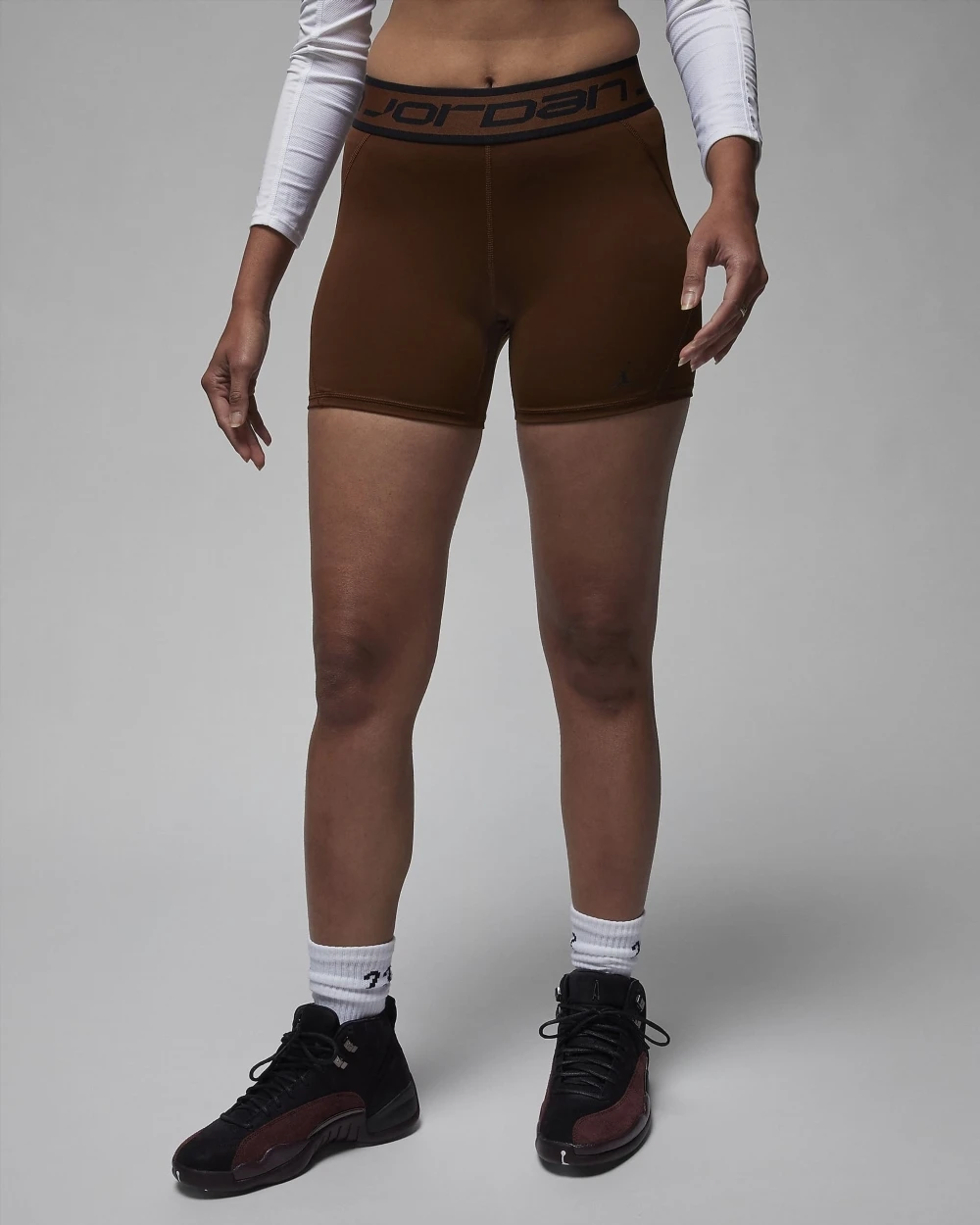 Лосіни жіночі Jordan Sport Wmns 5" Shorts Cacao Wow (FB4623-259) — фото 3